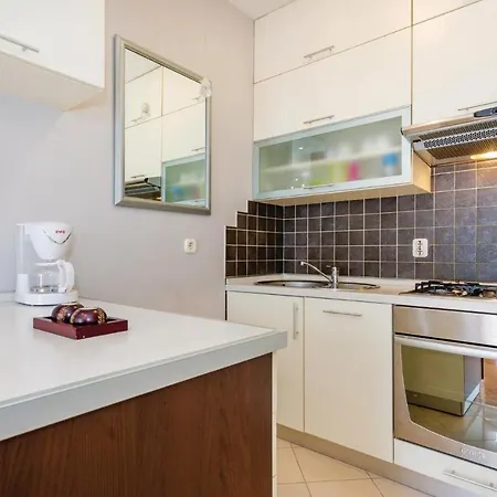 1 Bedroom Amazing Apartment In Rijeka Exterior photo