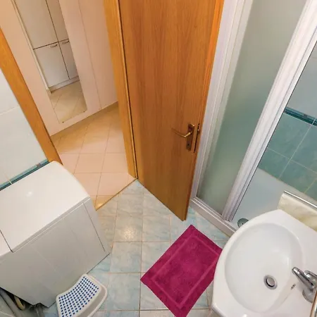1 Bedroom Amazing Apartment In Rijeka Exterior photo